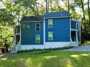 The Elegant Escape Furnished/Wrap around porch/Keypad...