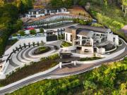 The Estate Ultra Luxury Family Residence Overlooking the...