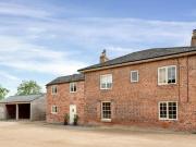 The Farmhouse, Top Farm, 4 Bedroom Farm