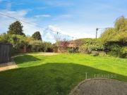 The Gardens, Doncaster 4 bed bungalow to rent £1,500 pcm...