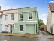 The George Yard, Alresford, 3 Bedroom End