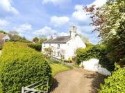 The Green, Peters Green, 4 Bedroom Detached