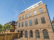 The Grove, Slough, 2 Bedroom Apartment