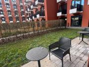 The House of CO möblierte Wohnung mit Garten