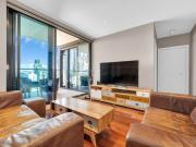 The Istana: Steps from Queen Victoria Market