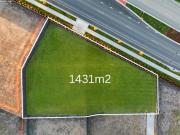 THE JEWEL IN THE CROWN LARGE BLOCK WITH PANORAMIC VIEWS...