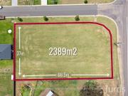 The Last Chance to Own Land in the Exclusive Earl Park...