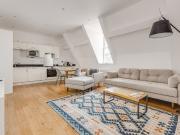 The Latitude, 130 Clapham South Side SW4, 1 bed flat to...