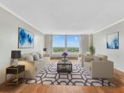 The Original at West Lake Quarter Penthouse B