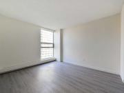 The Palisades 1 Bedroom Apartment for Rent at 9820 104...
