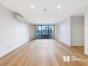 The Paramount Apartment for lease!