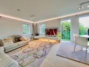 The Penthouse, Albany Gardens, Colchester CO2, 5 bed...