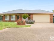 The Perfect Downsizer, Investment or Easy Care Home in...