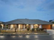 The Perfect Family Package on 495m2: Space, Solar, and...