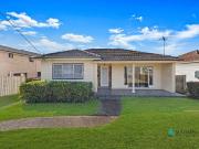 The Perfect Live or Build Later Family Home