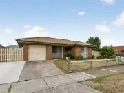 The perfect starter with dual side access potential The perfect starter with dual side access potential