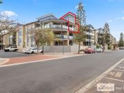 THE PERFECT SUMMER LOCATION