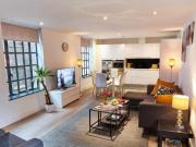 The Piazza Residences, Covent Garden, 2 Bedroom Flat