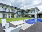 THE PINNACLE OF LUXURY LIVING IN CEBU CITY