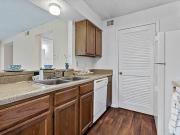 The Retreat at Woodlands Apartments The Oak Ridge