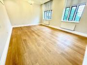 The Ridgeway, Mill Hill NW7, 2 bed flat to rent, £3,000...