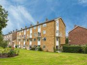 The Ridgeway, St Albans, 3 Bedroom Maisonette