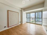 The Seasons Residences, 1 Bedroom Unit for Sale,...