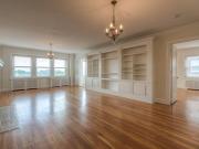 The Sombart 2 Bedroom, 1 Bath Large