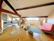 The Spacious | 9 people, Air conditioning, Parking,...