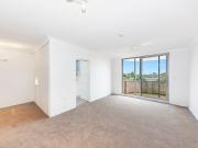 The spacious, light filled apartment is quiet and...