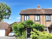 The Squires, Pease Pottage, 2 Bedroom End