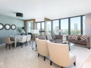 The Tower, St George Wharf SW8, 3 bed flat to rent,...