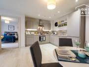 The Trilogy M15, 3 bed flat to rent, £1,885 pcm |...