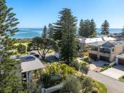 THE ULTIMATE BEACH HOUSE IN A WORLD CLASS LOCATION