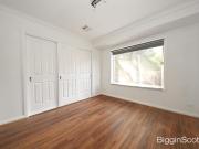 THE ULTIMATE IN TOWNHOUSE LIVING!