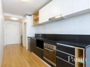 The vacant one at one lygon