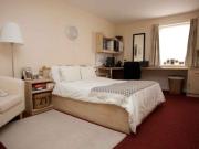 The Warehouse Apartments, Preston Has an Apartment