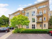 THE WATERWAYS, OXFORD EPC RATING C 3 bed apartment to...