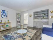 The Woodford 2 Bedroom Apartment for Rent at 6001...