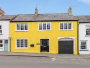 The Yellow House, 40 Lisburn Street