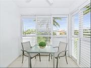 This fully furnished, ground floor one bedroom apartment