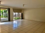 Spacious 4 bedroom home, 2 lounge areas, 3 toilets,...