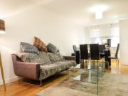 This lovely double bedroom property based in the heart...