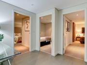 This luxury apartment comprises spacious living 125...