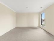 THIS PROPERTY FEATURES