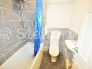 This well presented 1 bedroom apartment in Hornsey