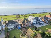 Thorpe Bay Gardens, Thorpe Bay, 4 Bedroom Detached