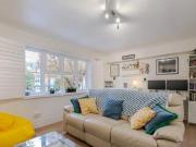 Thrale Road, London, 1 Bedroom Apartment