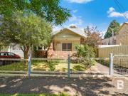 THREE BEDROOM CALIFORNIA BUNGALOW HOME IN BALLARAT CENTRAL