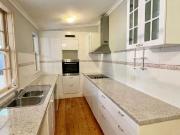 Three Bedroom Character Home In South Katoomba!